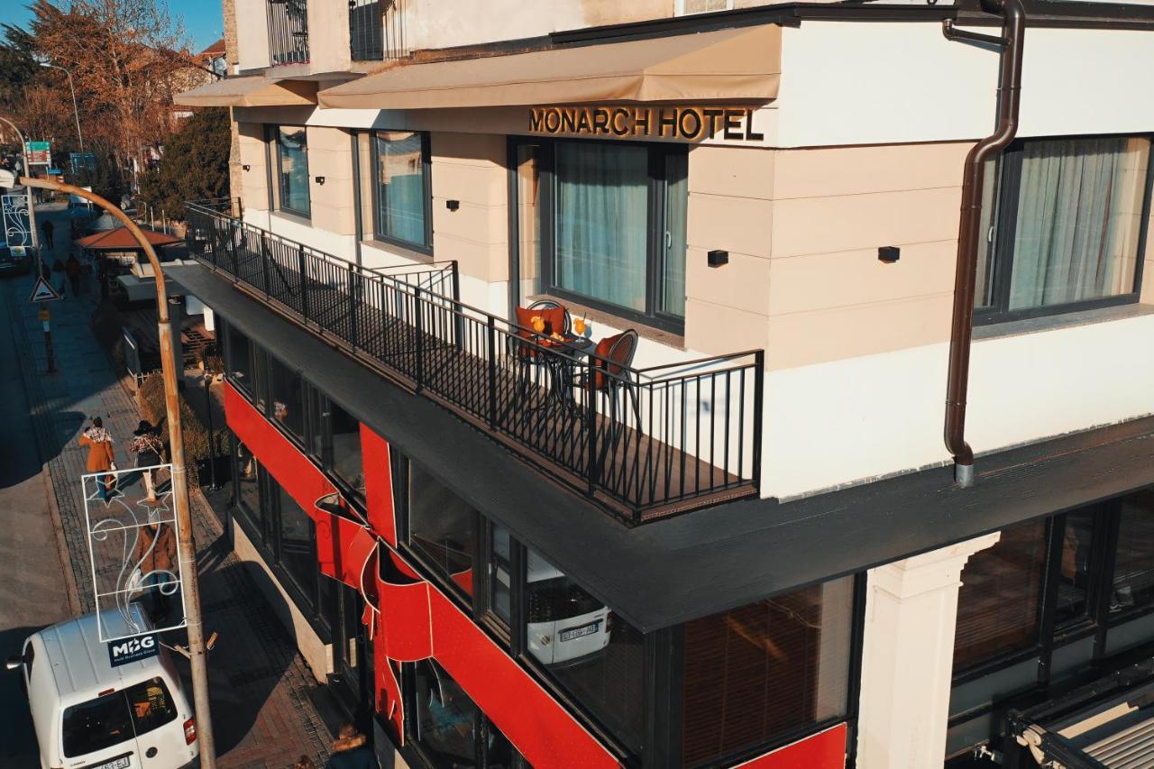 Monarch Boutique Hotel Призрен Екстериор снимка