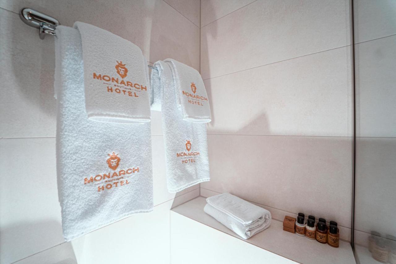 Monarch Boutique Hotel Призрен Екстериор снимка